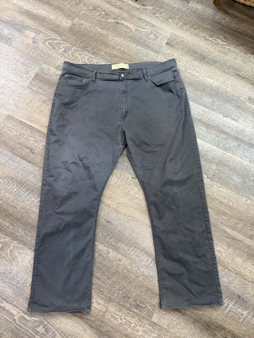 Wrangler Jeans Co. Regular Fit Straight Leg Black/Dark Gray Mens Pants 42x30